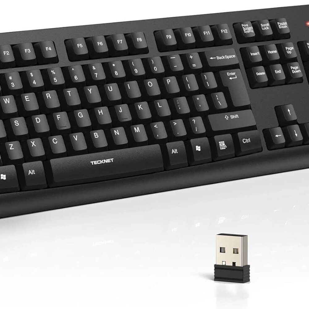 New AMAZON BASICS   Wireless Keyboard and Mouse, Full Size  Model 8983US
